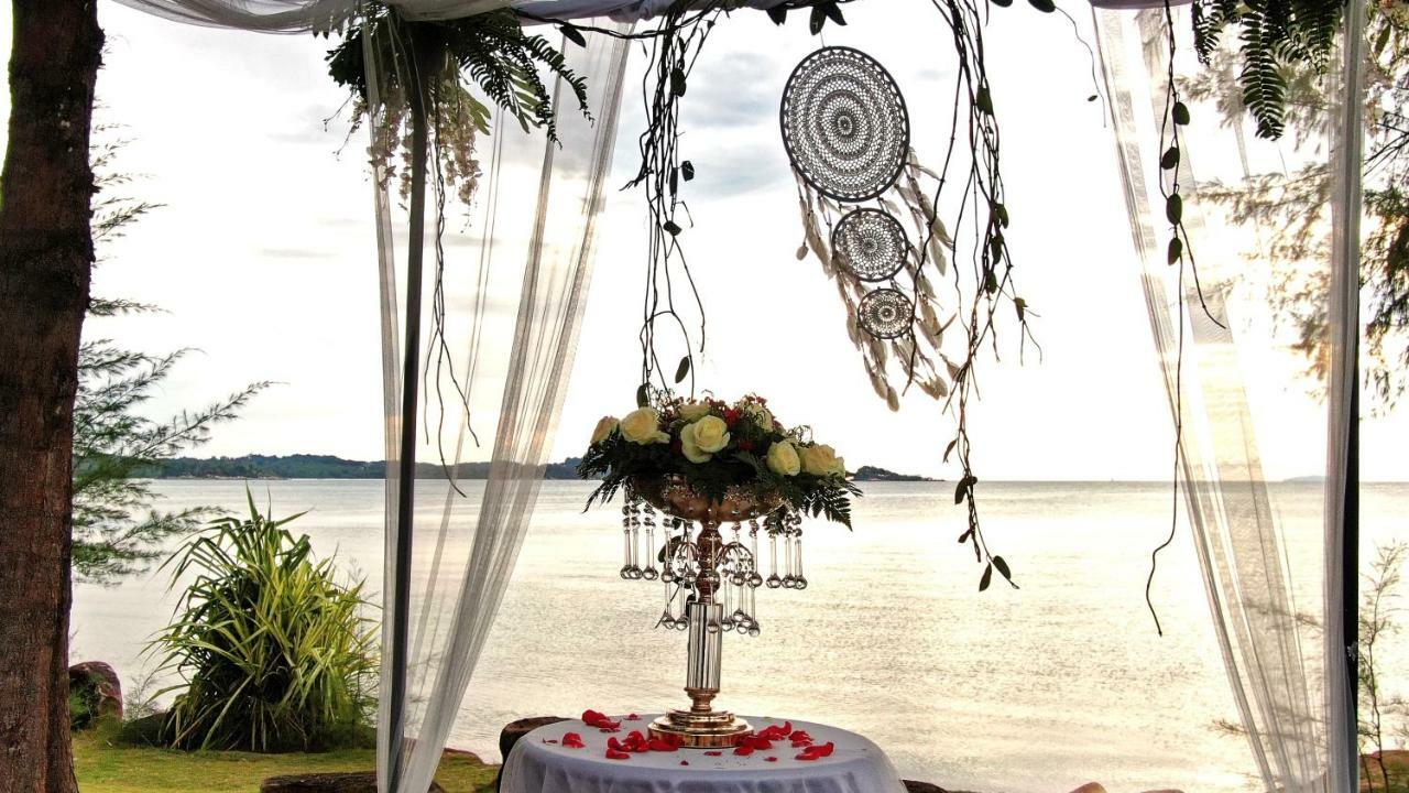 Pantai Indah Lagoi Bintan Luaran gambar